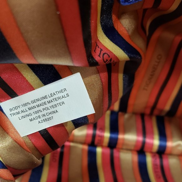 Tignanello Gorgeous Dark Blue Leather Handbag Satchel, Classic Shape and Color - Picture 12 of 13